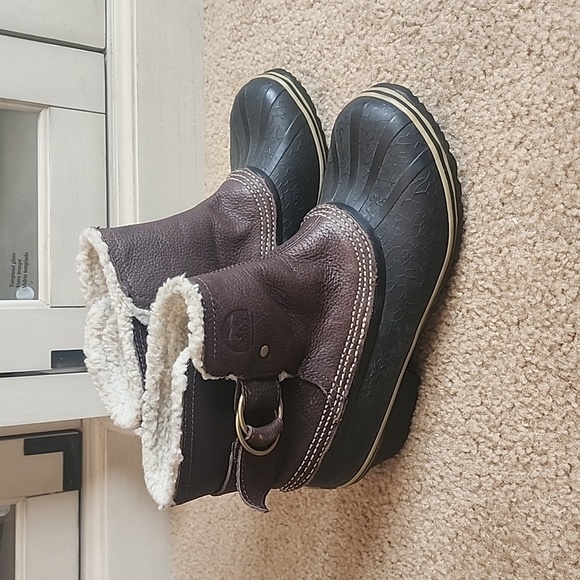 Sorel Shoes - Sorel Fancy II Leather Boots